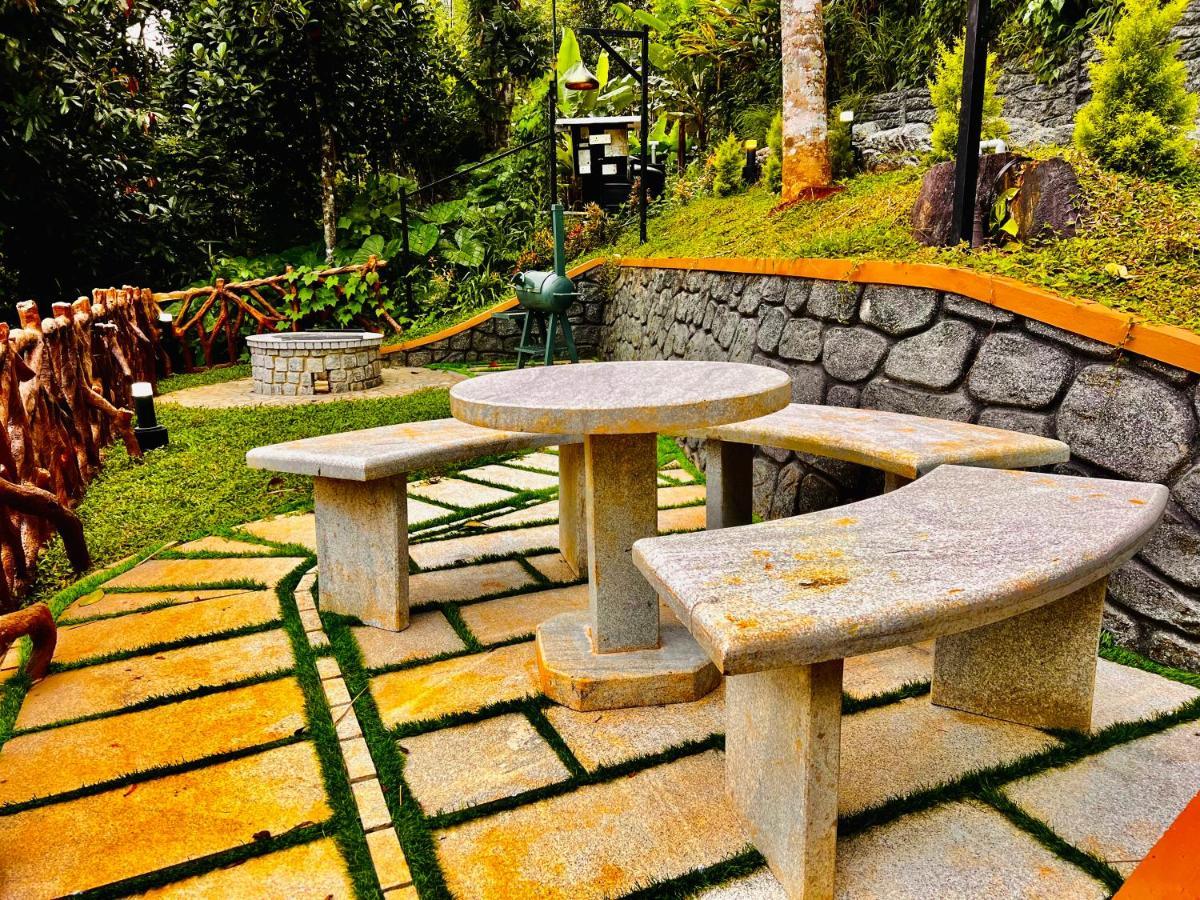 Blue Peaks Holiday Home Munnar Exterior photo